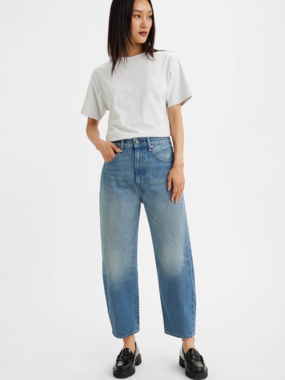 NEW Levi's Made & Crafted Organic Cotton Barrel Crop Jeans in Brook Blue size 24